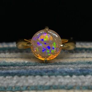 Absolutely Stunning Rainbow Galaxy 4-Prong 18k Gold Luxury Crystal Opal Ring